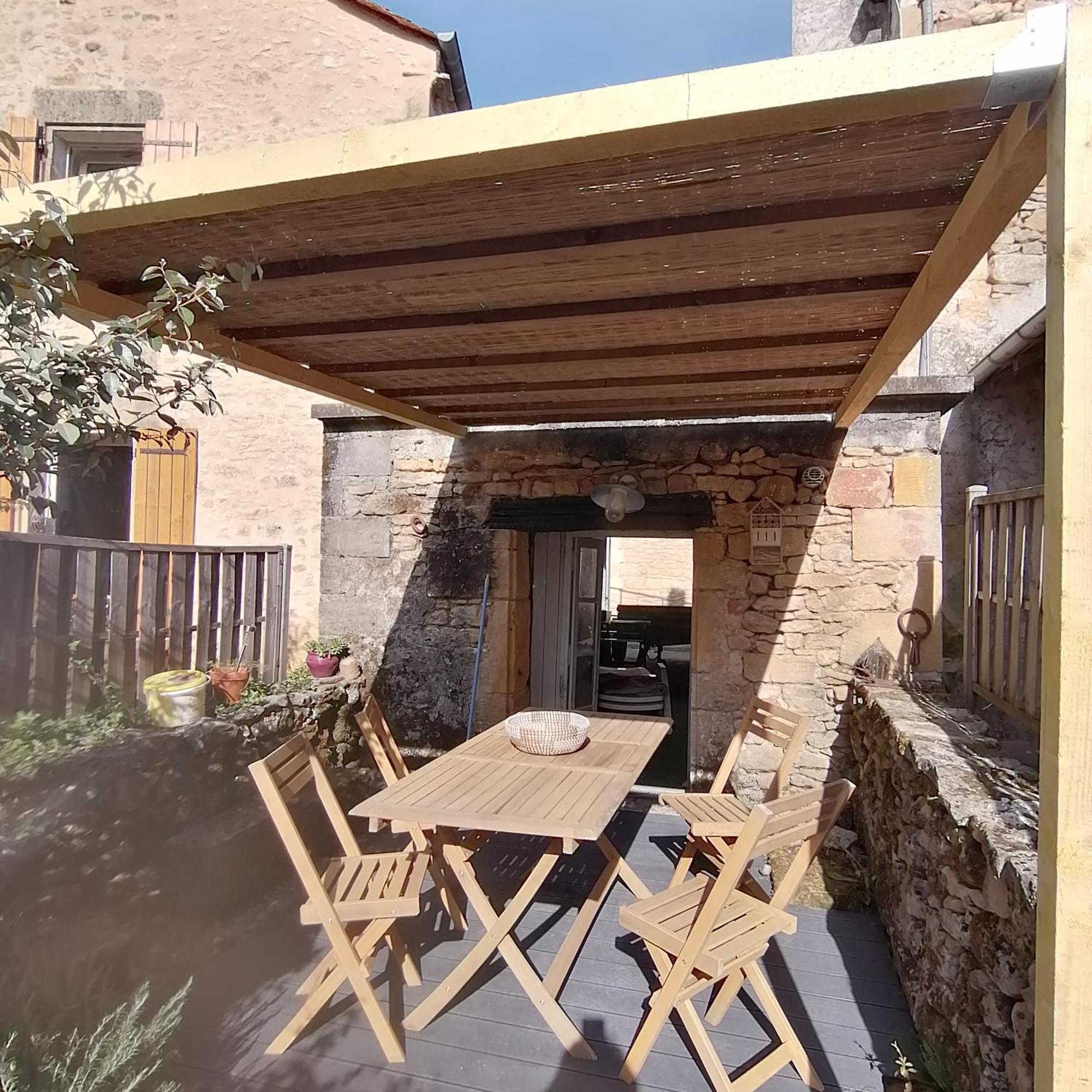 Matouchat Mauzac-et-Grand-Castang Exterior photo